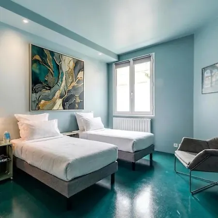 Modern And Bright 2bd For 11 Guests In Le Marais! Apartment *